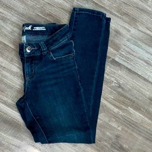Girls cat & jack jeans like new